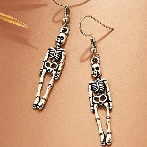 Ladies cute alloy scary halloween ear rings.
