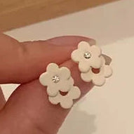 Ladies cute white flowers with a gem casual wear alloy