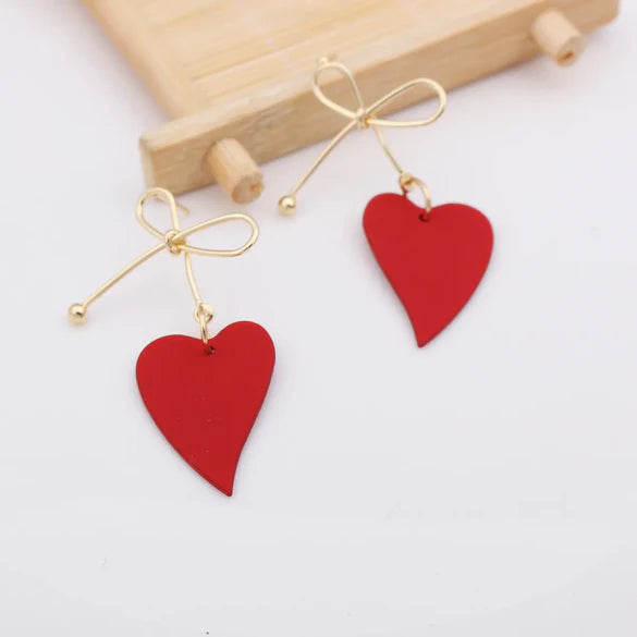 ladies red love heart dangling earrings